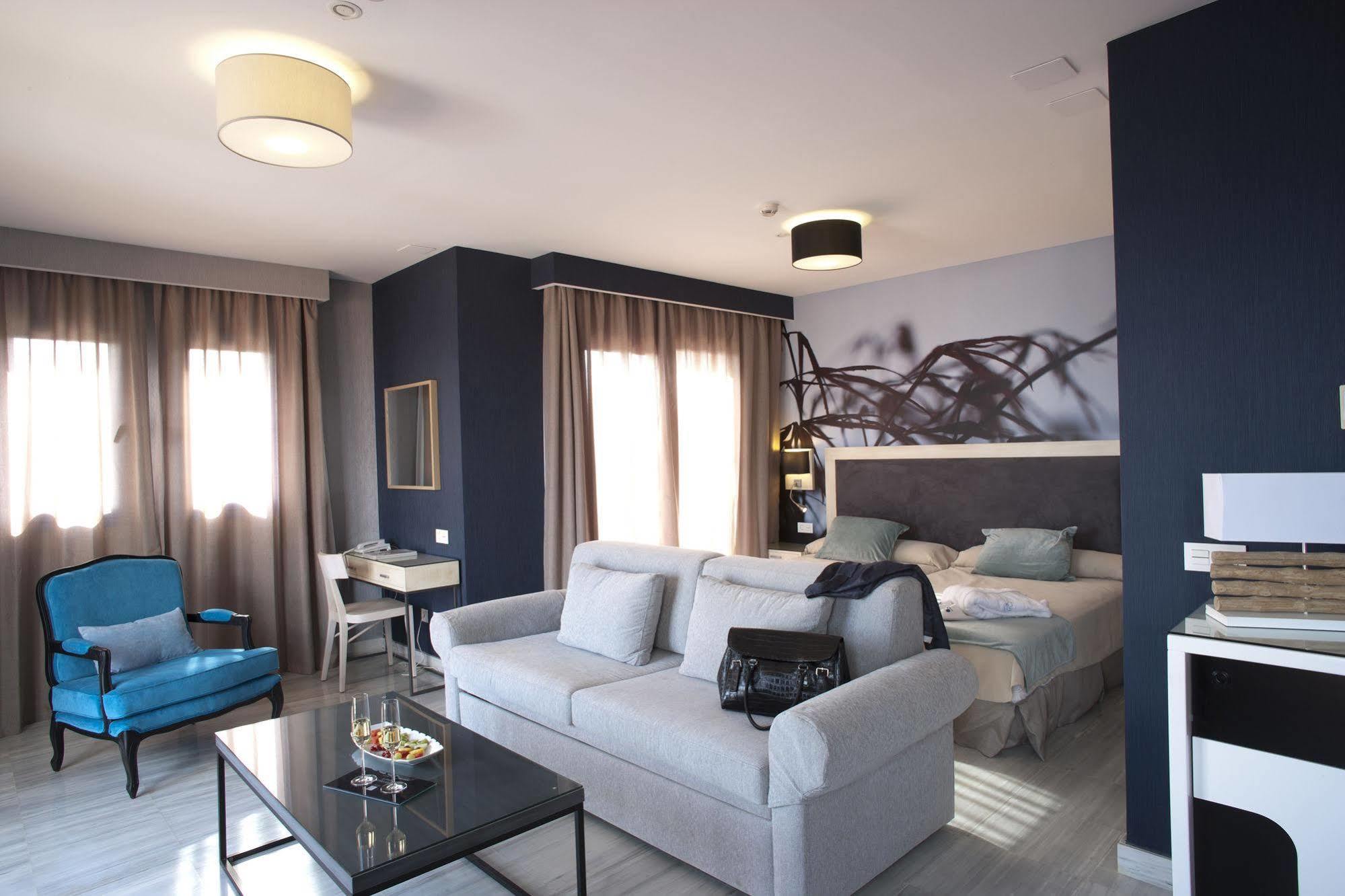 Casamaia Apartments 베날마데나코스타 외부 사진